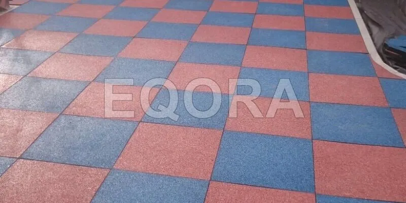 Резиновое покрытие из крошки для автосервисов в Чехове