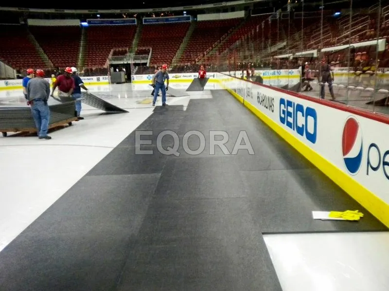 Плитка из резиновой крошки для катка в Чехове