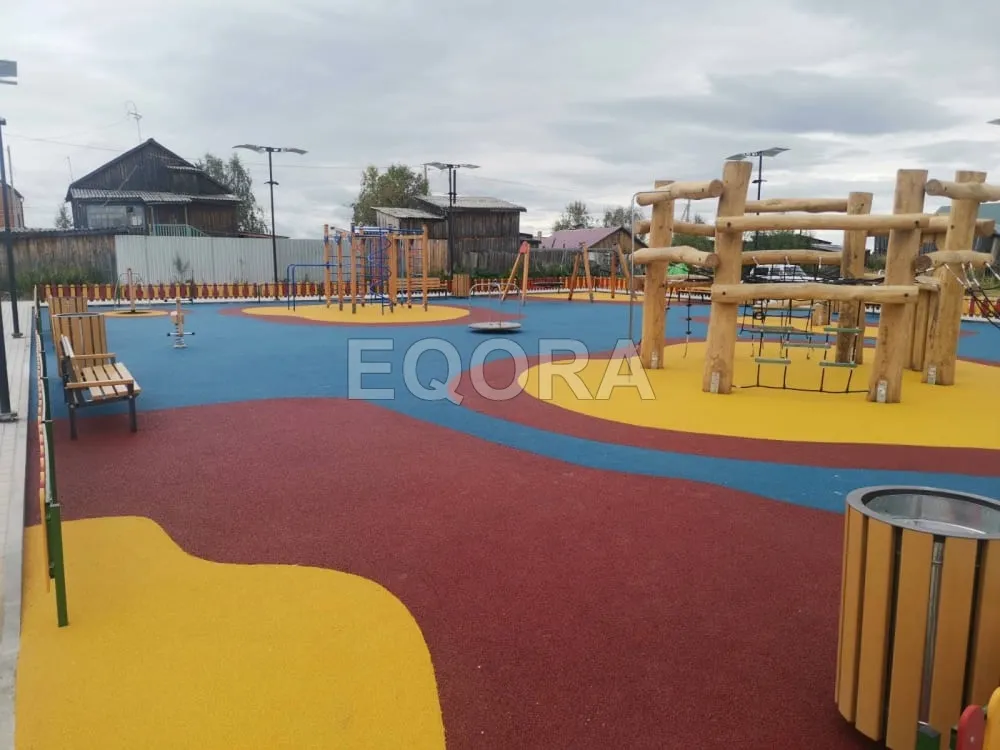 Какая оптимальная толщина резинового покрытия для детской площадки в Чехове?